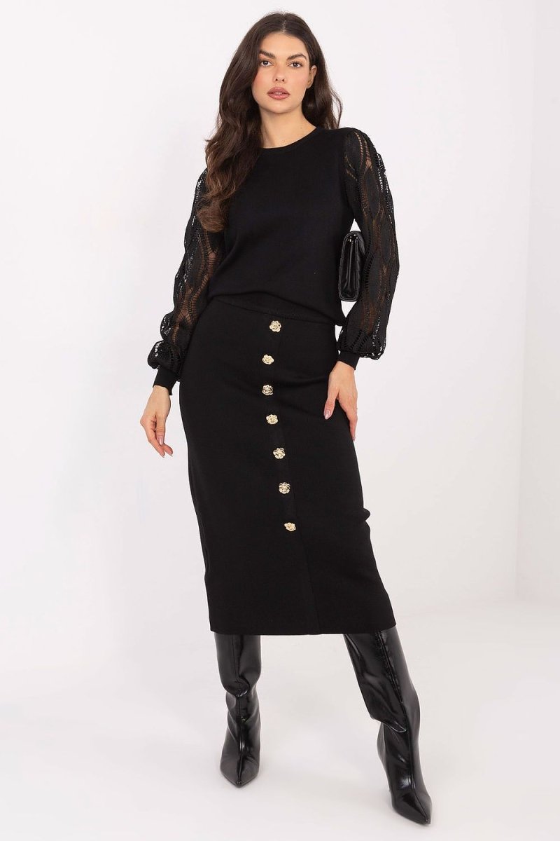 Knitted Midi Skirt with Elastic Waist - 