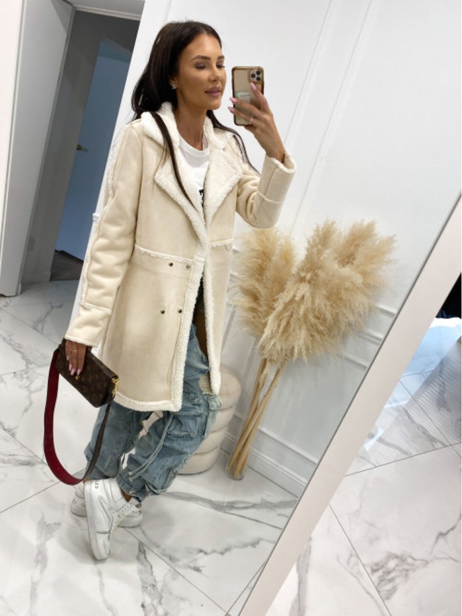 Lapel Collar Exposed Seam Buttoned Coat - Outerwear