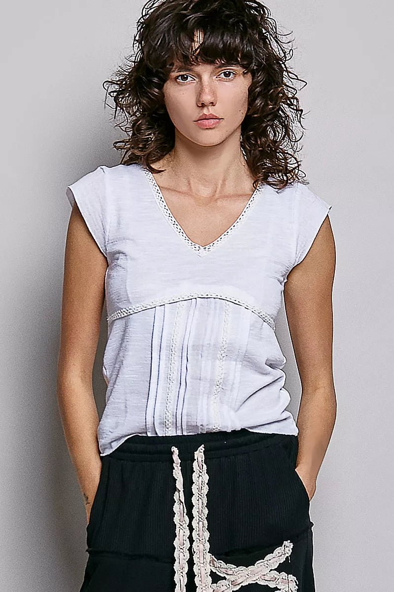Lightweight Textured Knit Top with Lace Trim - 