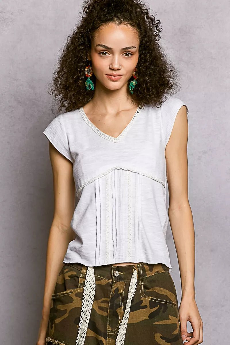 Lightweight Textured Knit Top with Lace Trim - 