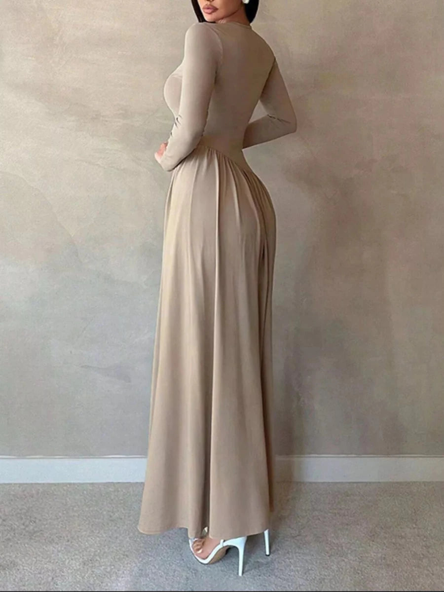 Long Sleeve Ruched A - Line Maxi Dress - 