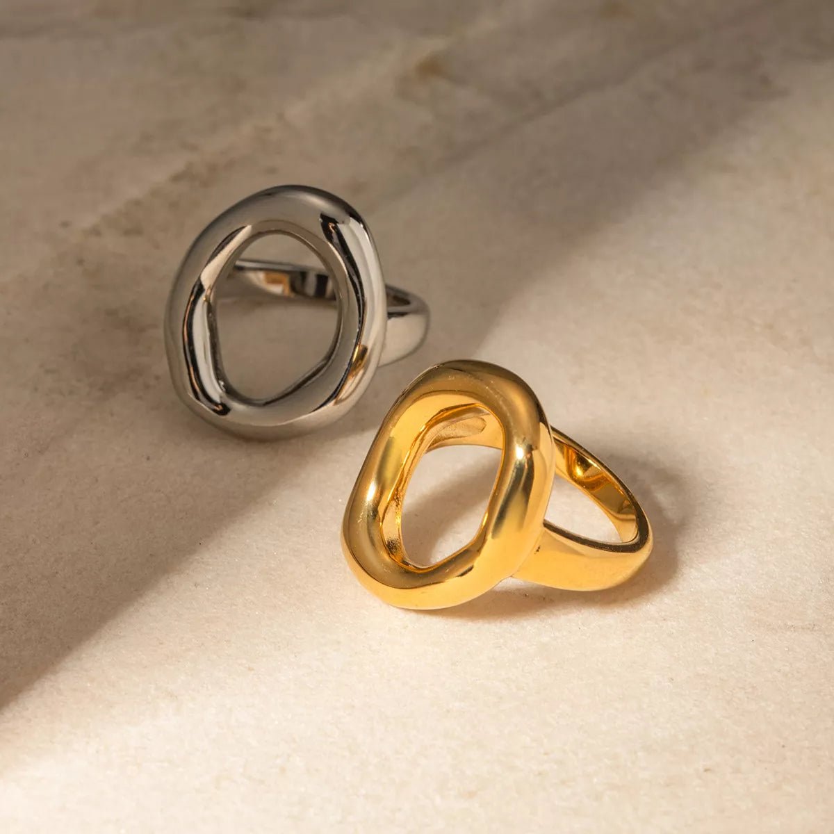 Modern Hollow Oval Ring - Gold & Silver - 
