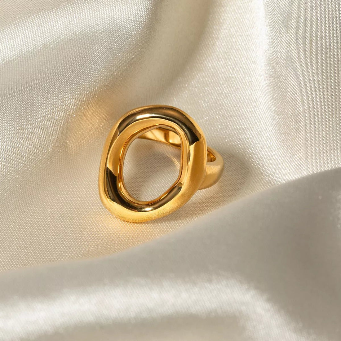 Modern Hollow Oval Ring - Gold & Silver - 