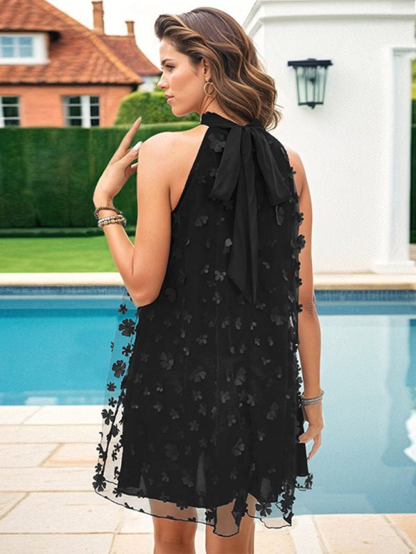 New style loose halterneck dress with flower decoration - Nightout dress