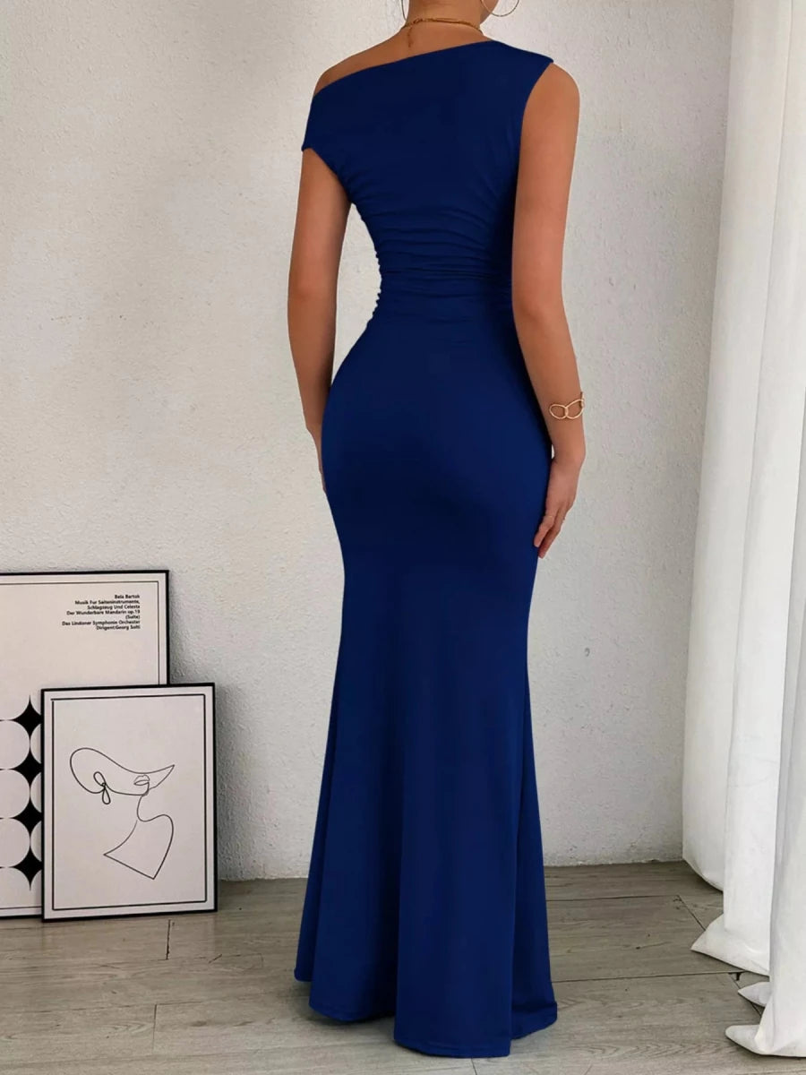 One - Shoulder Ruched Bodycon Maxi Dress - 