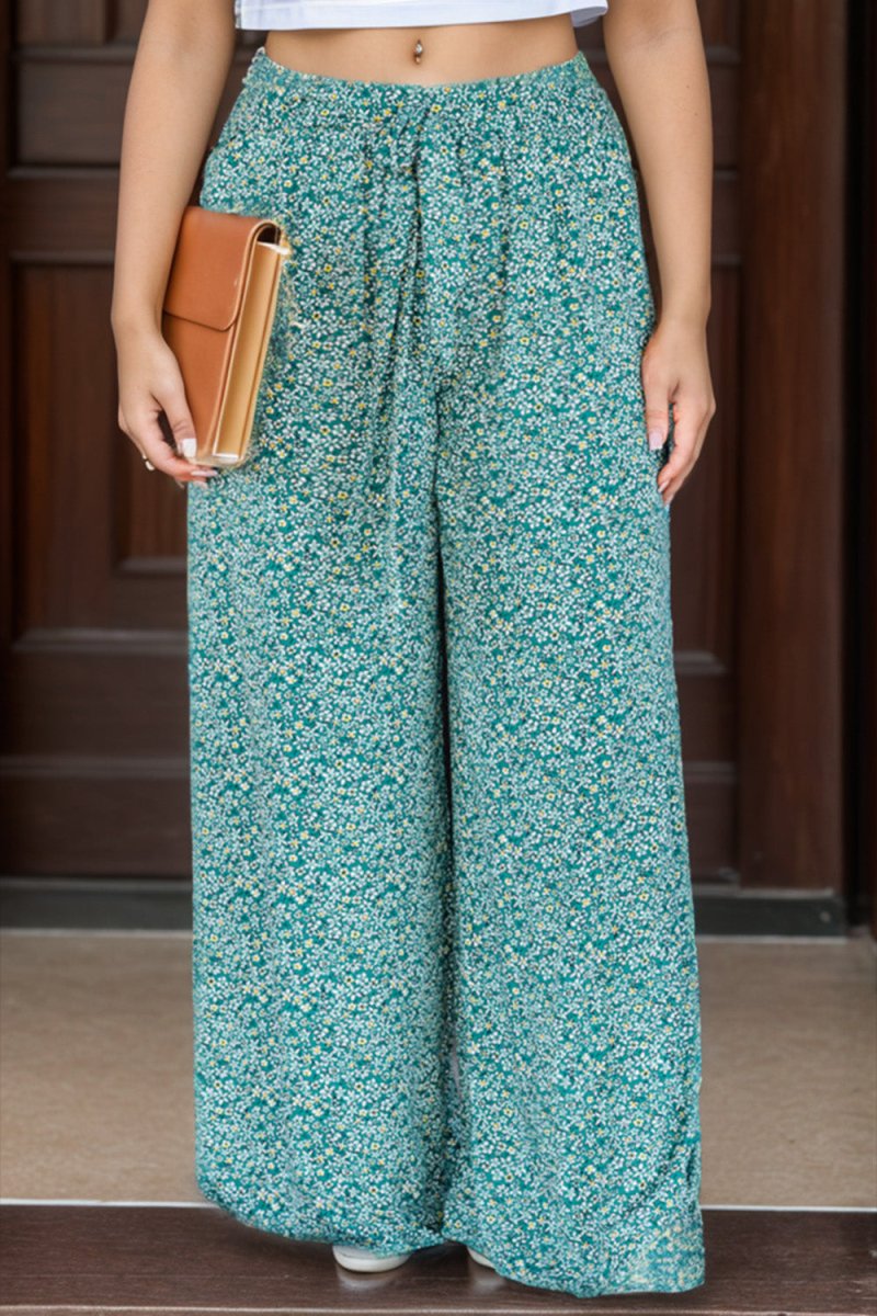 Plus Size Ditsy Floral Wide Lag Pants - Bottoms