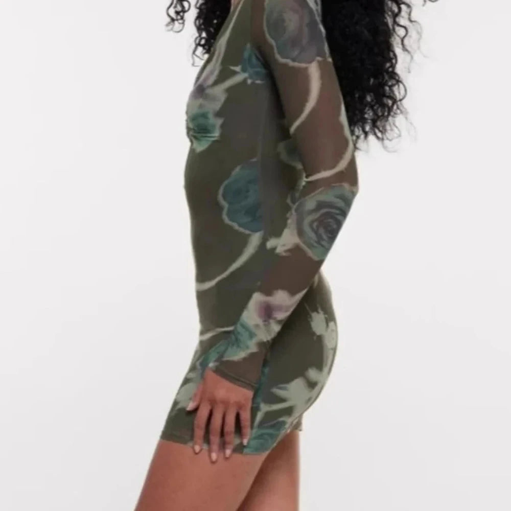 Long Sleeve Bodycon Dress with Keyhole Detail
