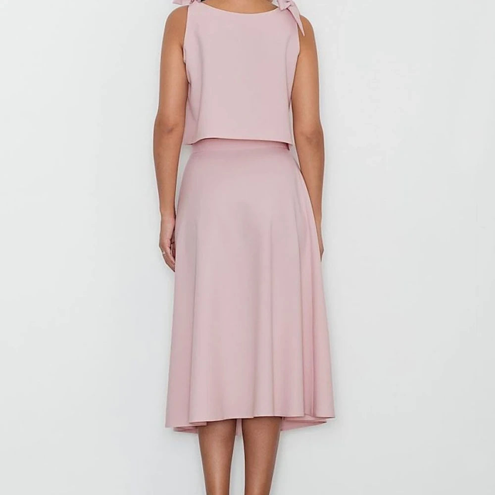 Stylish Skirt Set with Loose Top - Beige