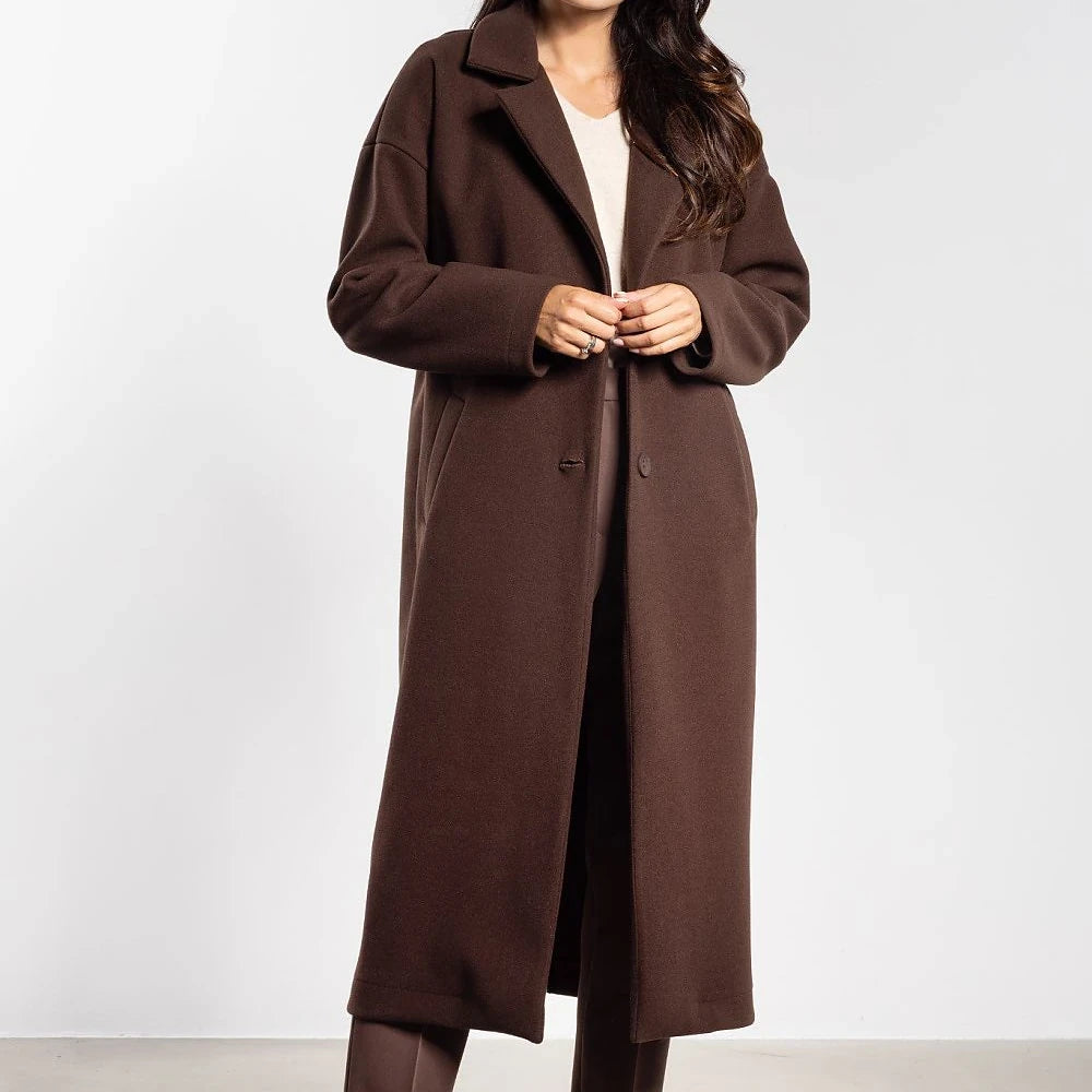 Coat awama