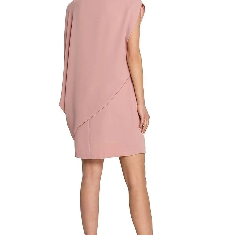 Daydress with Layered Asymmetrical Cut