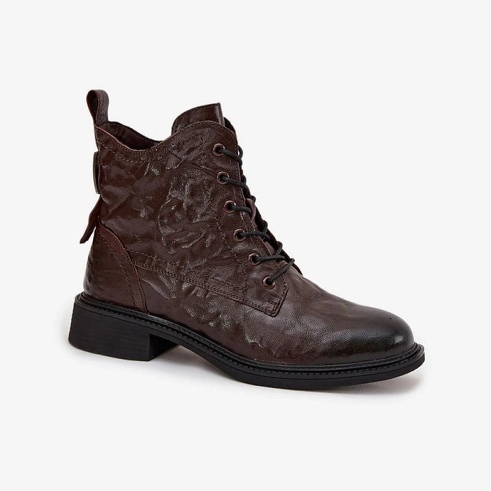Boots Step in style