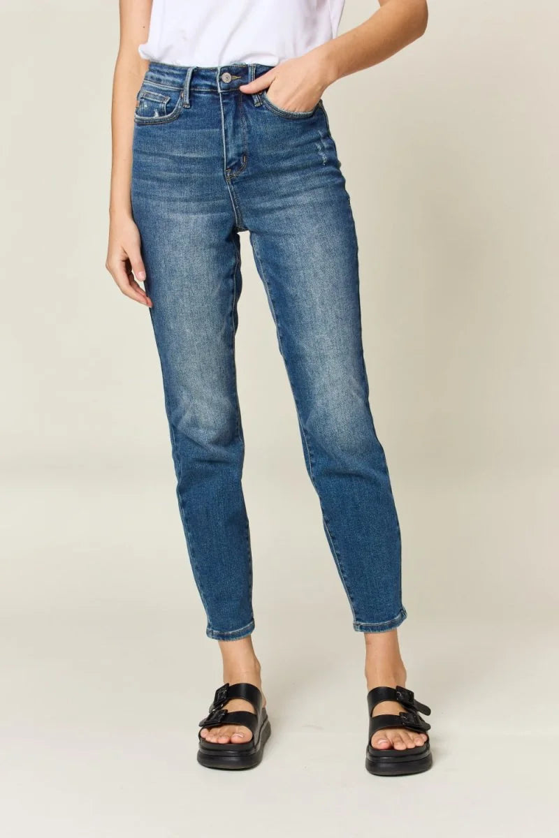 cotton blend fit bottoms showing feature on model.