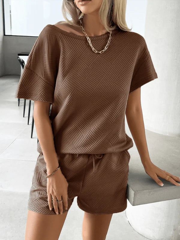 Brown knitted crew neck top and shorts set