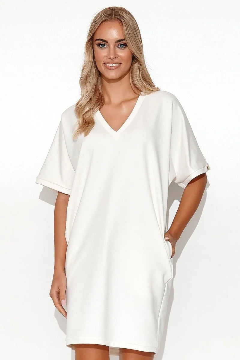 Beige casual daydress with heart neckline
