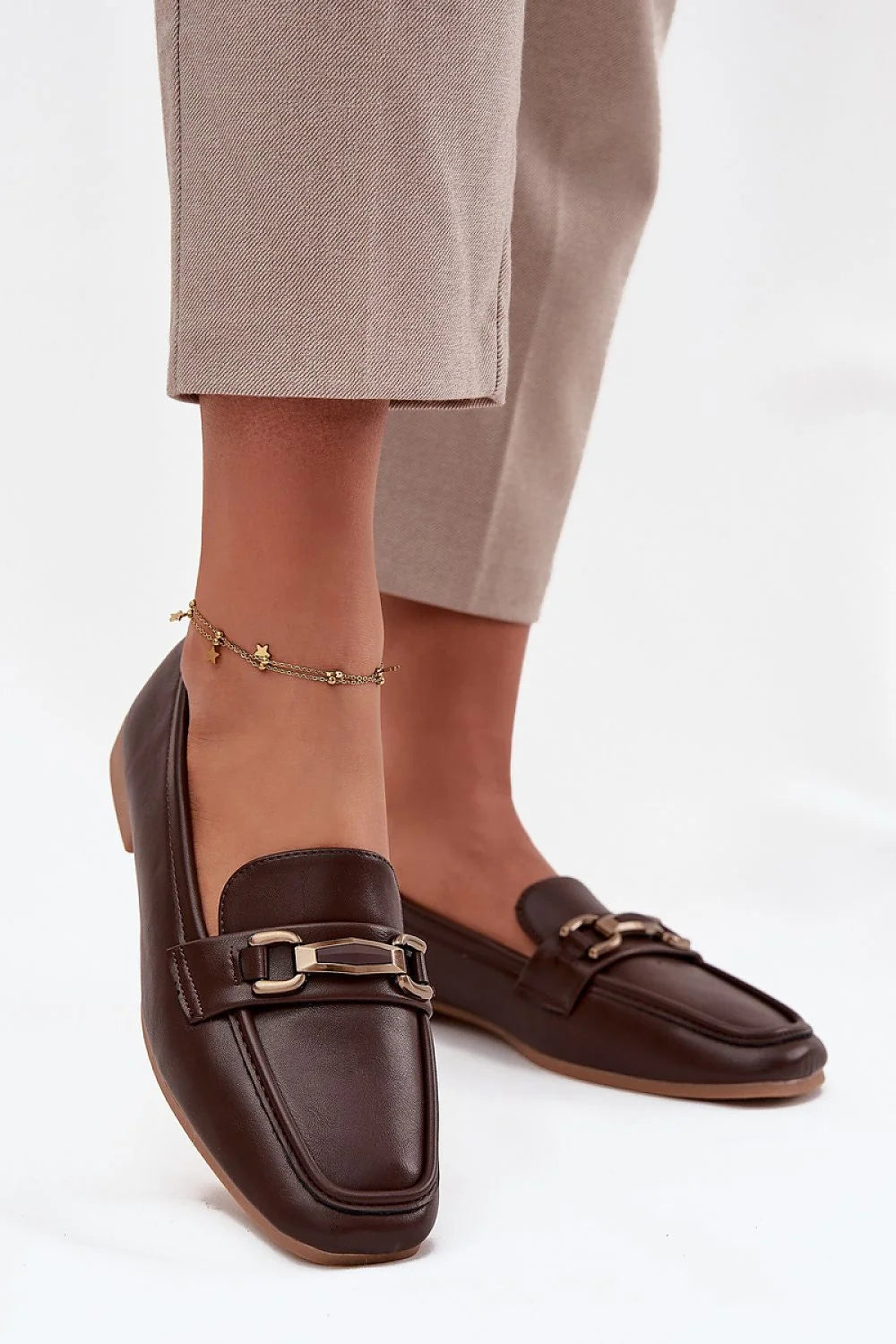 Half shoes Step in style