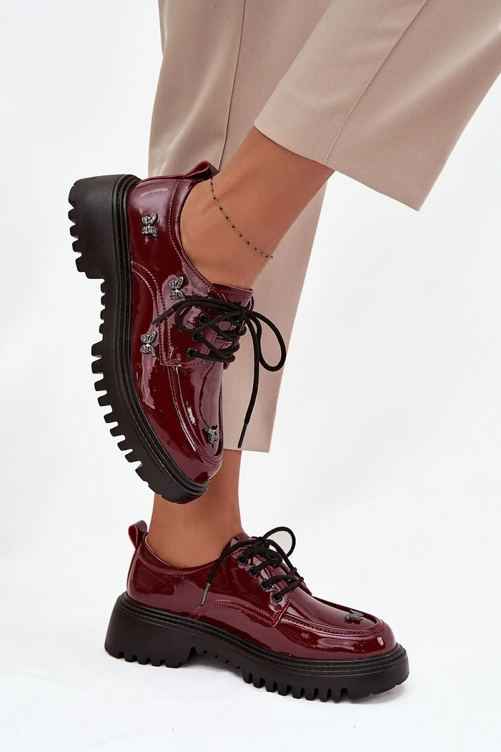 Half shoes Step in style