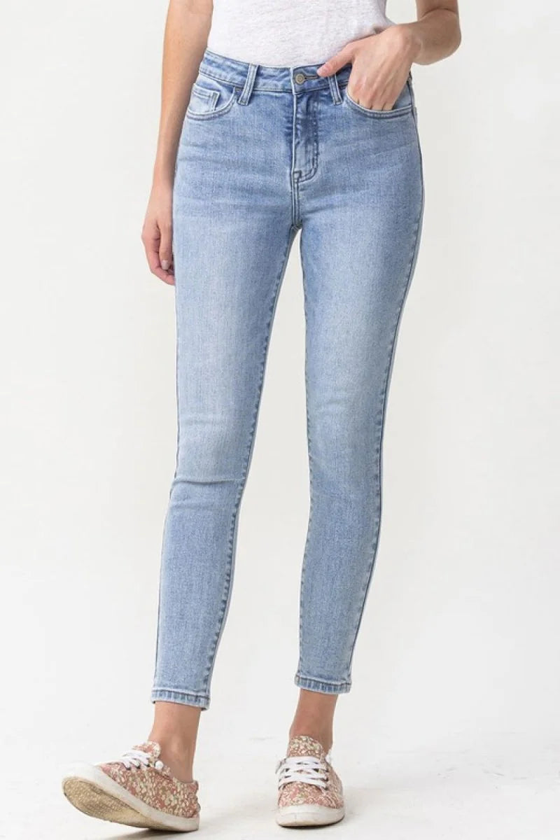 Light wash high rise crop skinny jeans