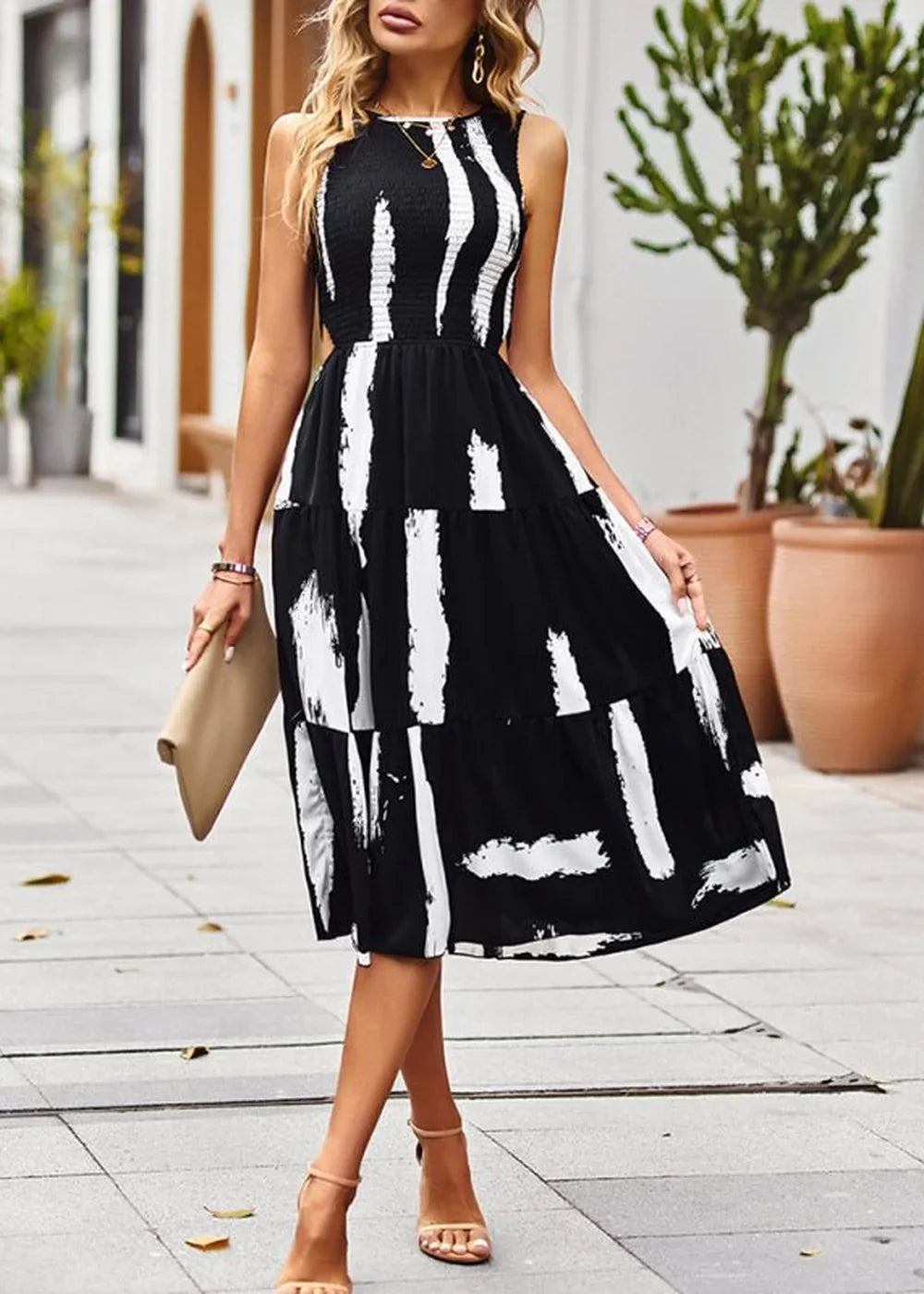 Black floral sleeveless casual dress