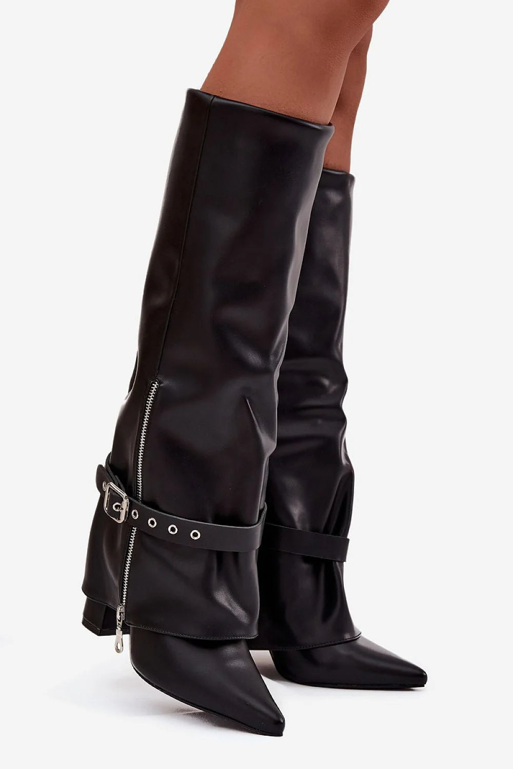 Heel boots Step in style