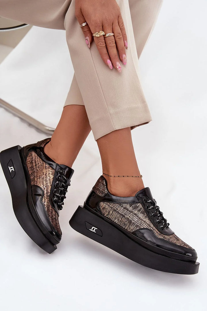 Half shoes Step in style