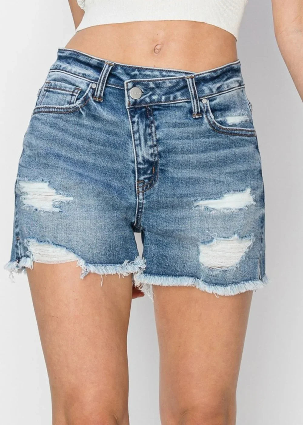 MEDIUM colored stepped waist frayed denim shorts