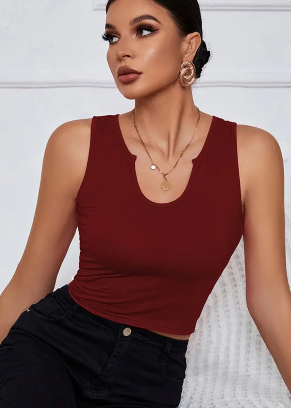 Wine Red U-neck knit vest