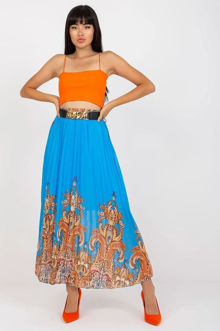 Blue long skirt with elastic waistband and chain belt