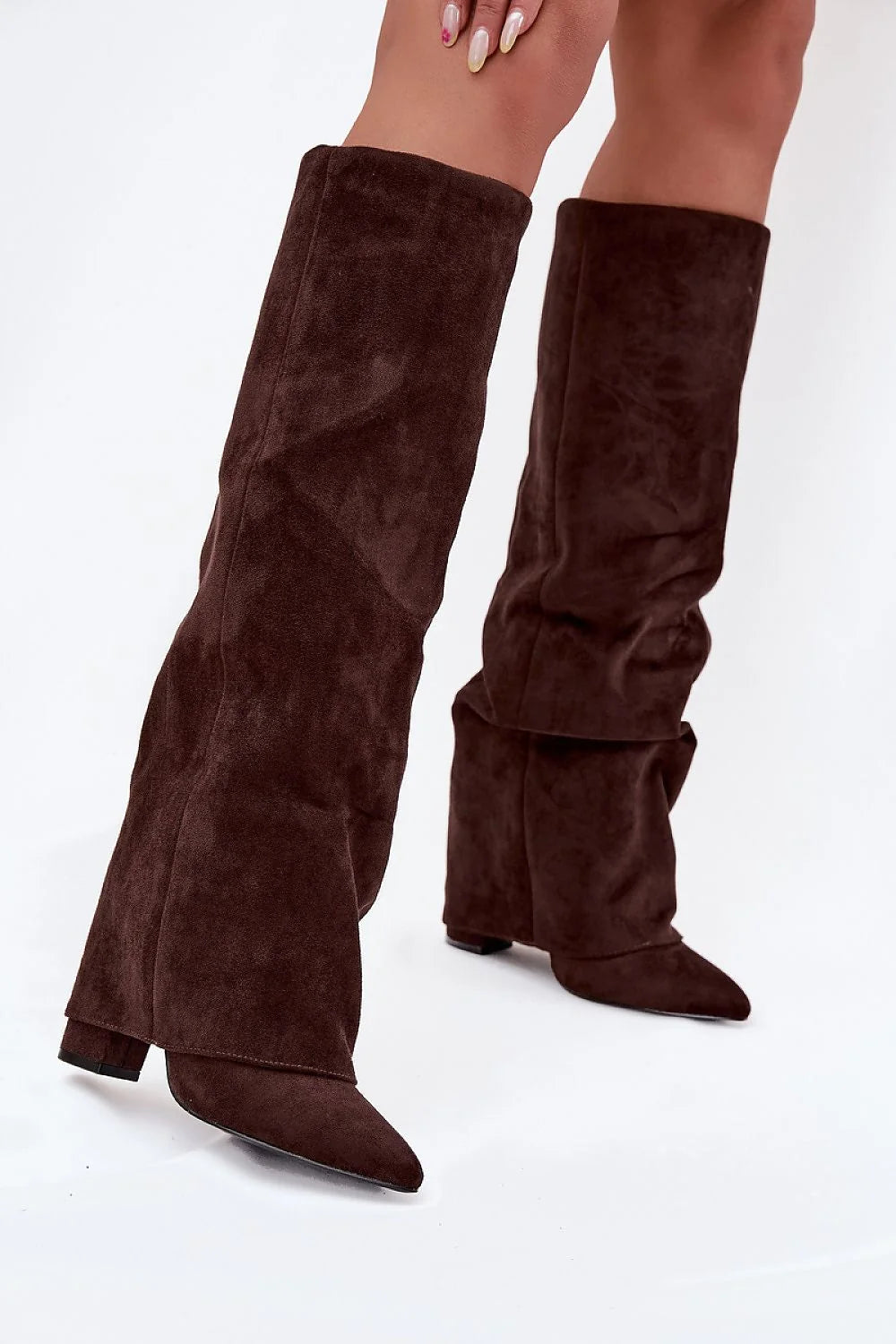 Heel boots Step in style