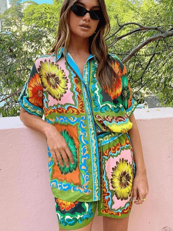 Green printed daisy flower shorts and shirt set