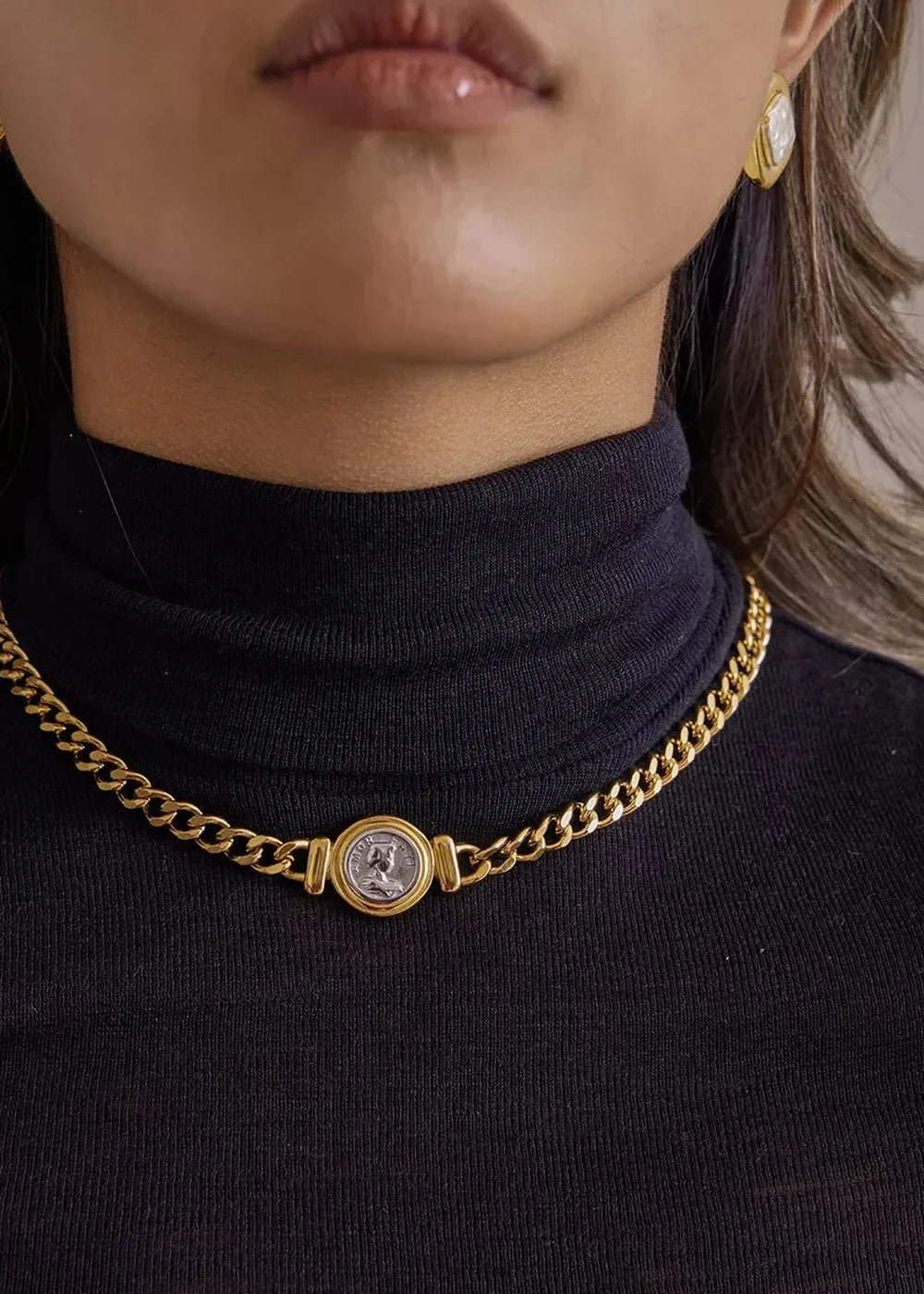 Gold 18K gold-plated coin charm necklace