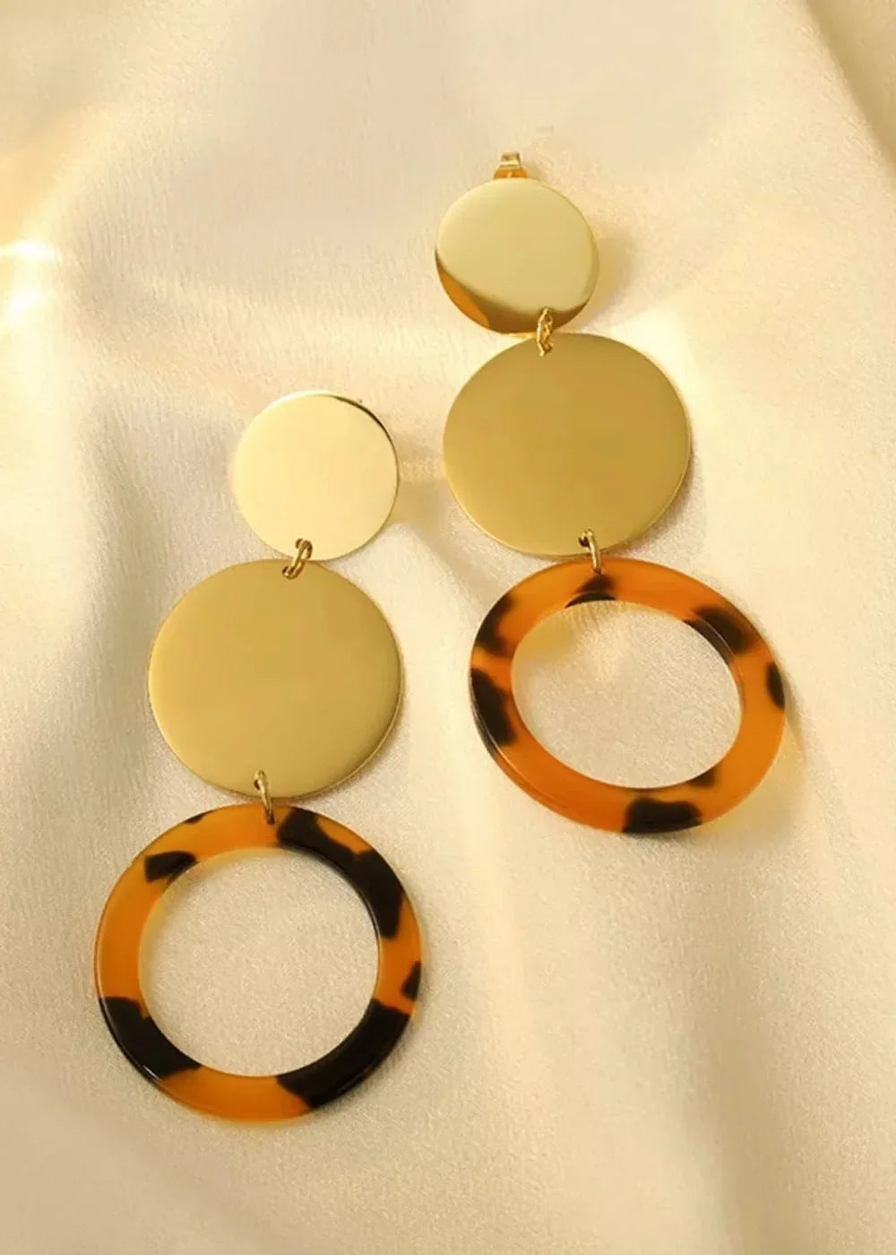 Gold geometric circle dangle earrings