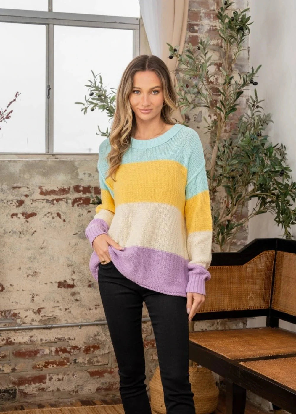 Color Block Exposed Seam Sweater