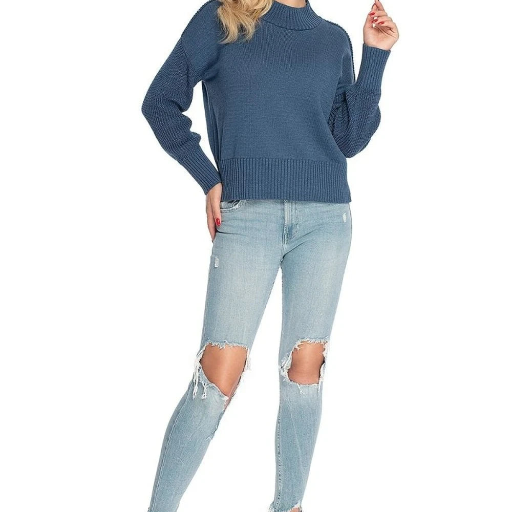 Collar Sweater with Long Sleeves