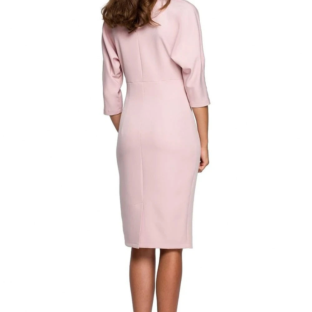Elegant Red Daydress with Kimono Sleeves
