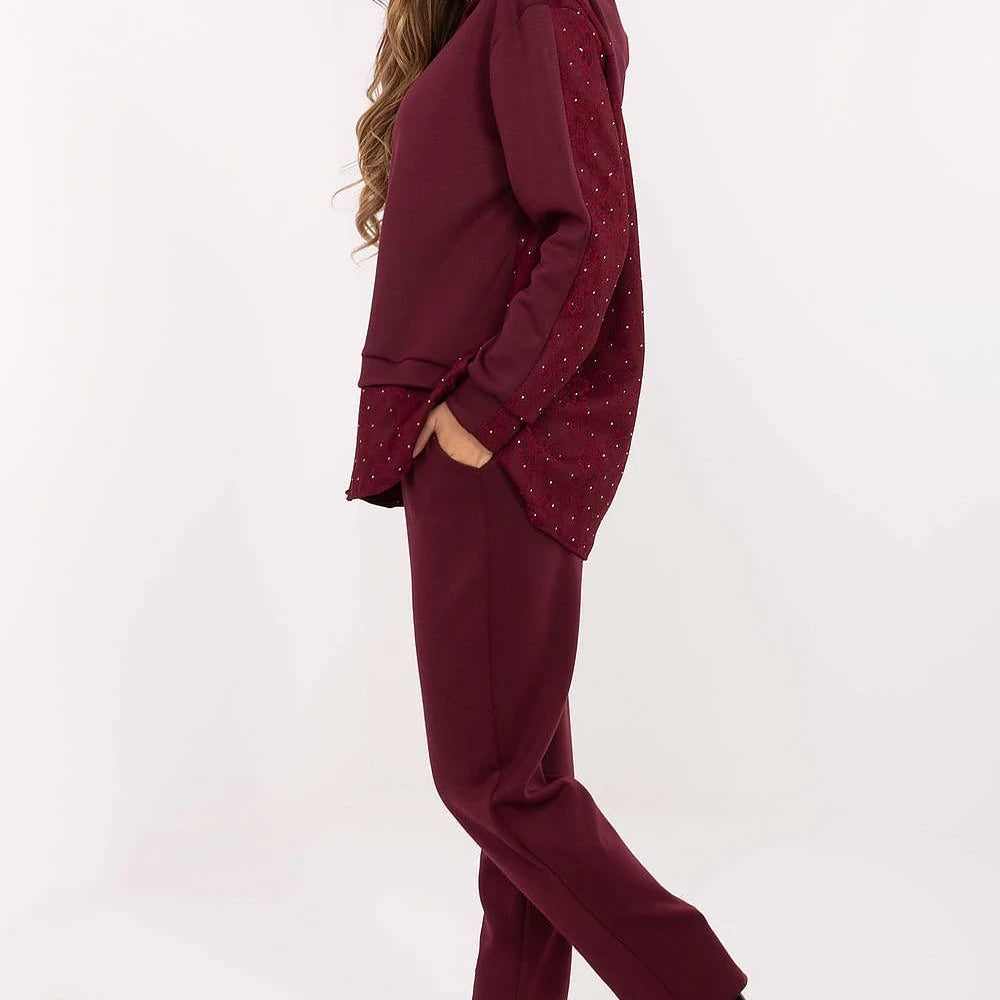 Women's Casual Set with Lace Detail