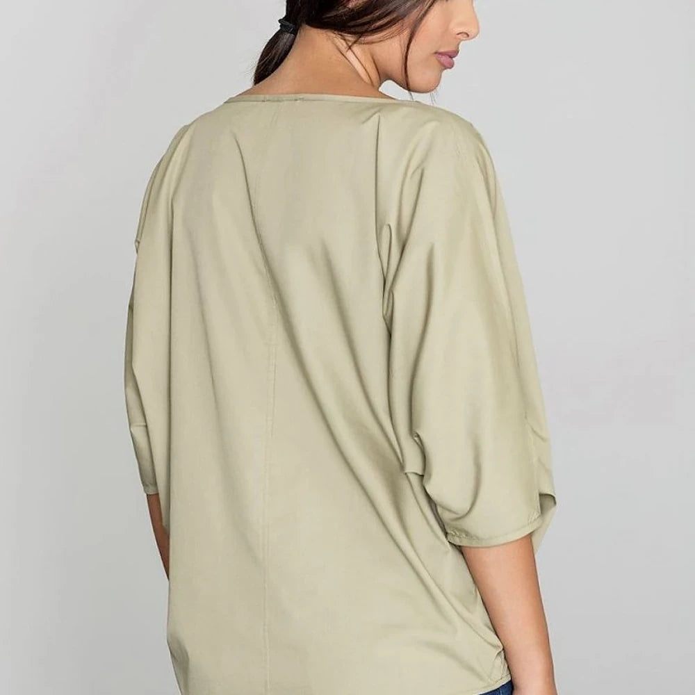 Women's Center Stitch Blouse