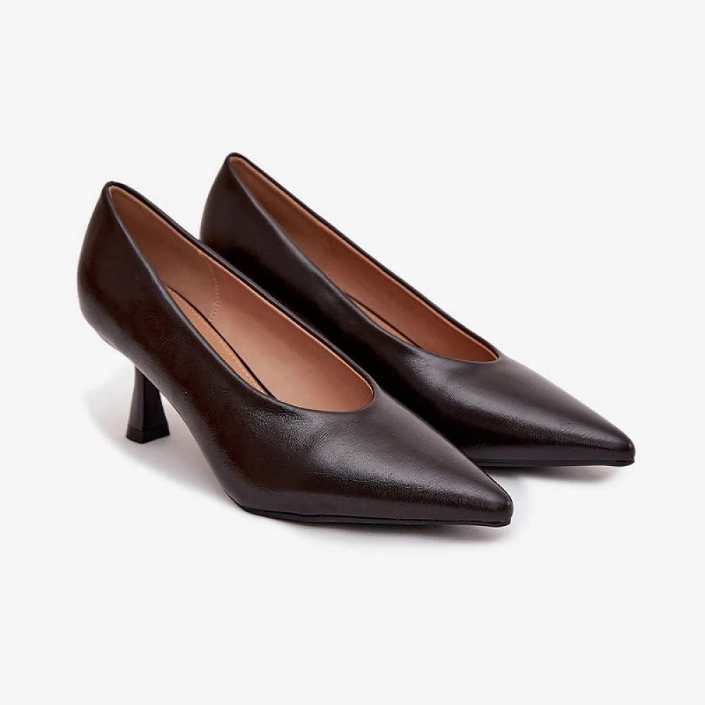 Heel pumps Step in style