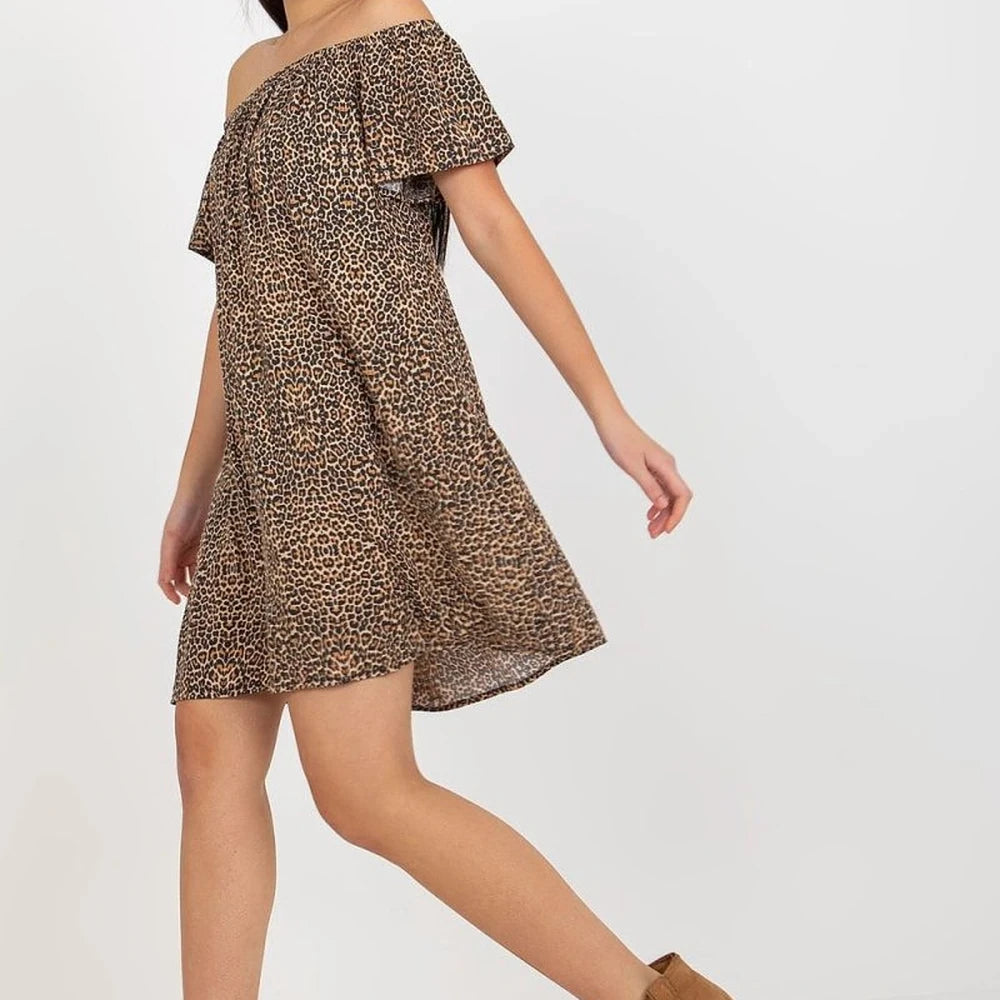 Summer Day Dress with Spanish Neckline