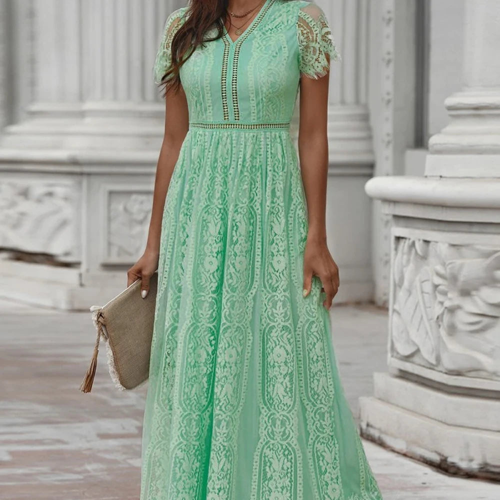 Scalloped Lace V-Neck Maxi Dress