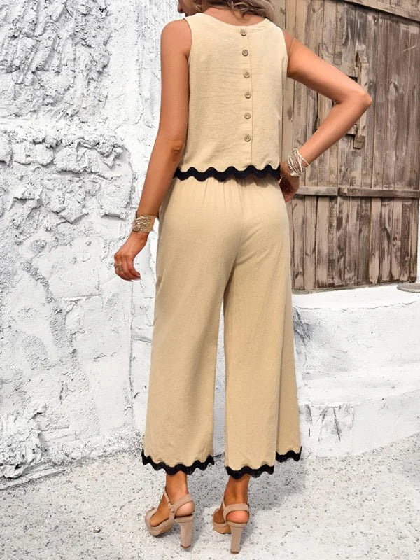 Women's casual vest and trouser suit in black