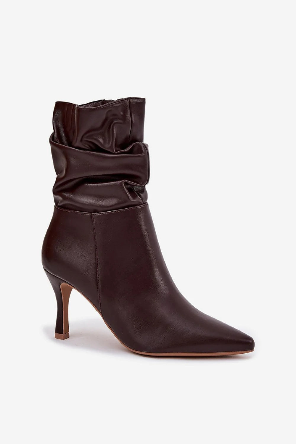 Heel boots Step in style
