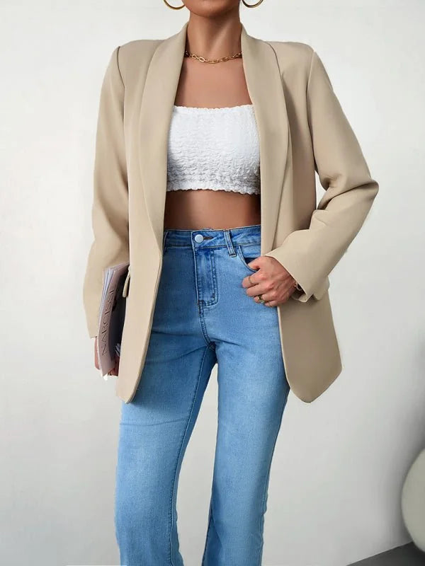 Black lapel collar blazer