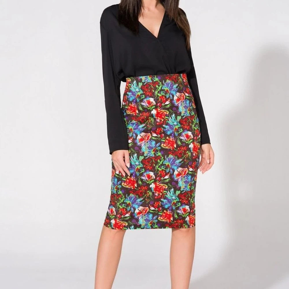 Floral Pencil Skirt with Zipper Detail