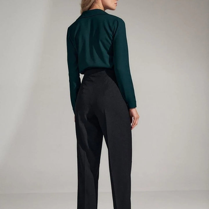 Green Blouse with Collar and Pleats