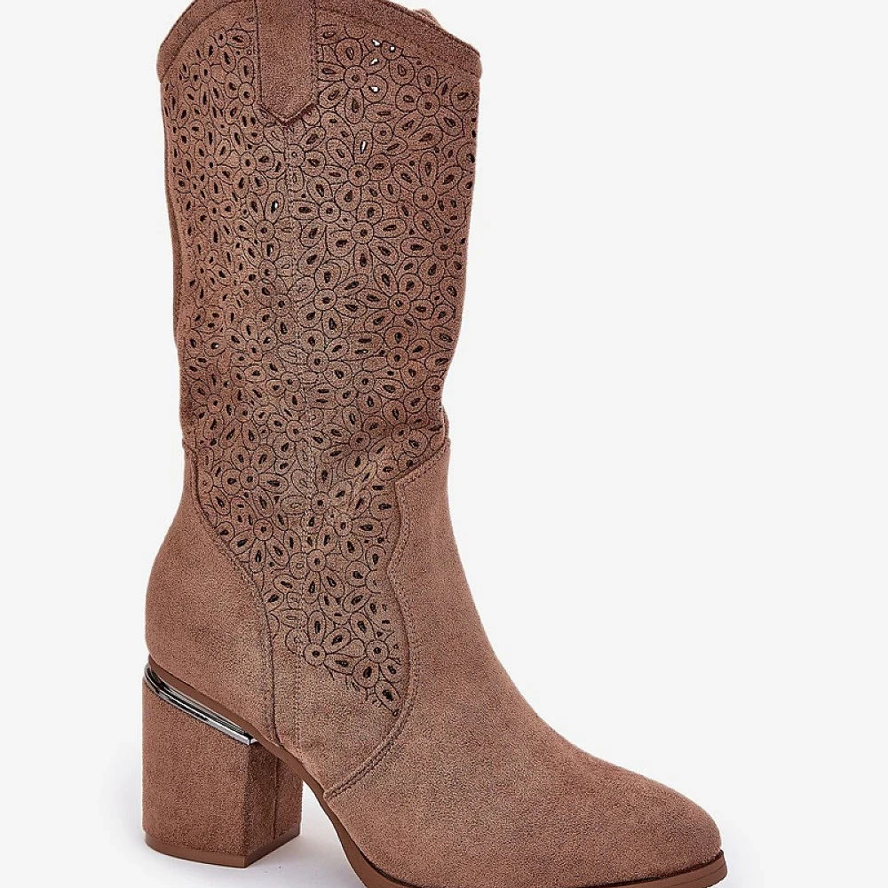 Open-work Boots Step in style