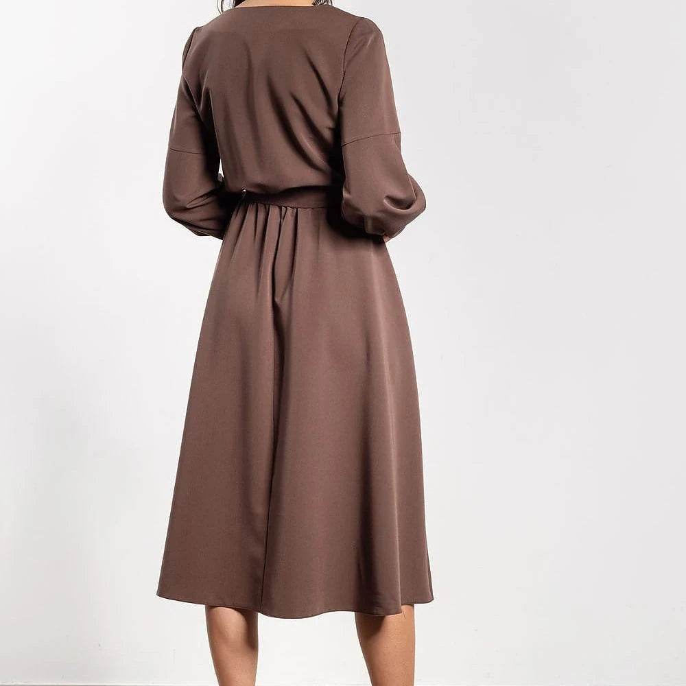 Loose Cut Midi Dress with Belt