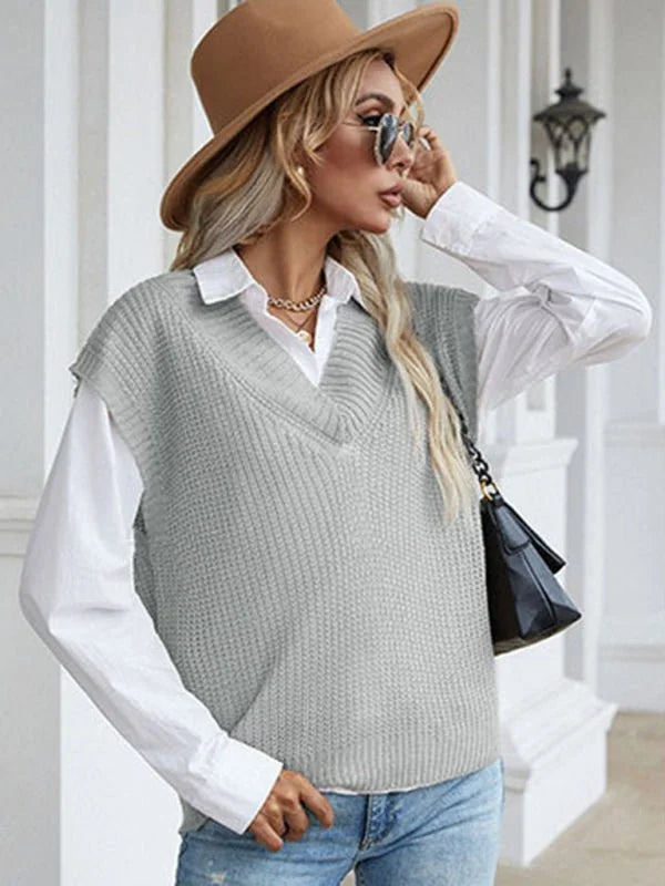 Women's Black V-neck knitted sweater vest
