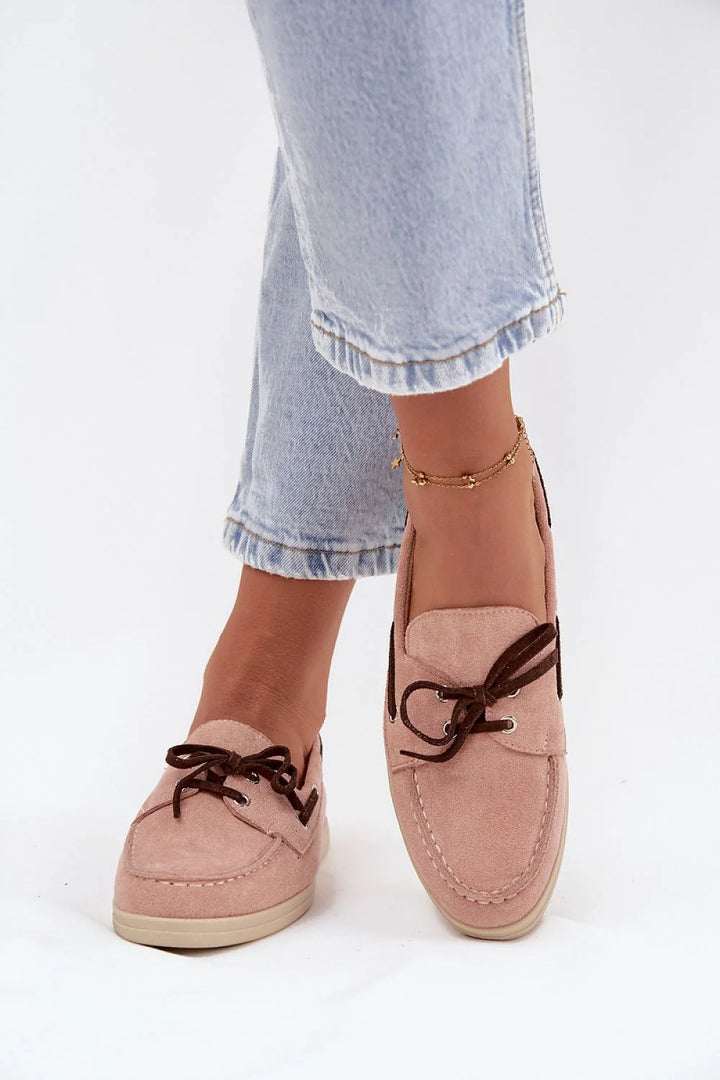 Mocassin Step in style