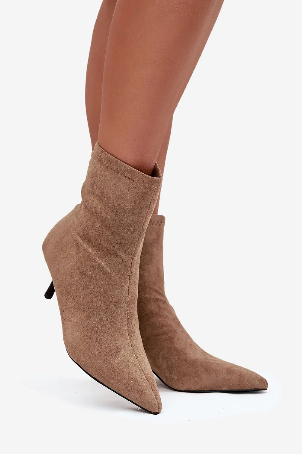 Heel boots Step in style