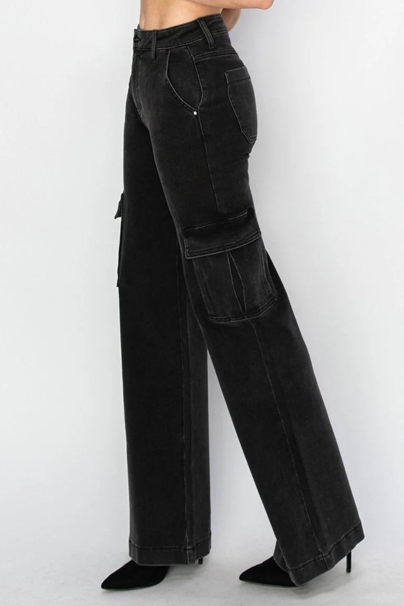 Model wearing black wide leg cargo jeans